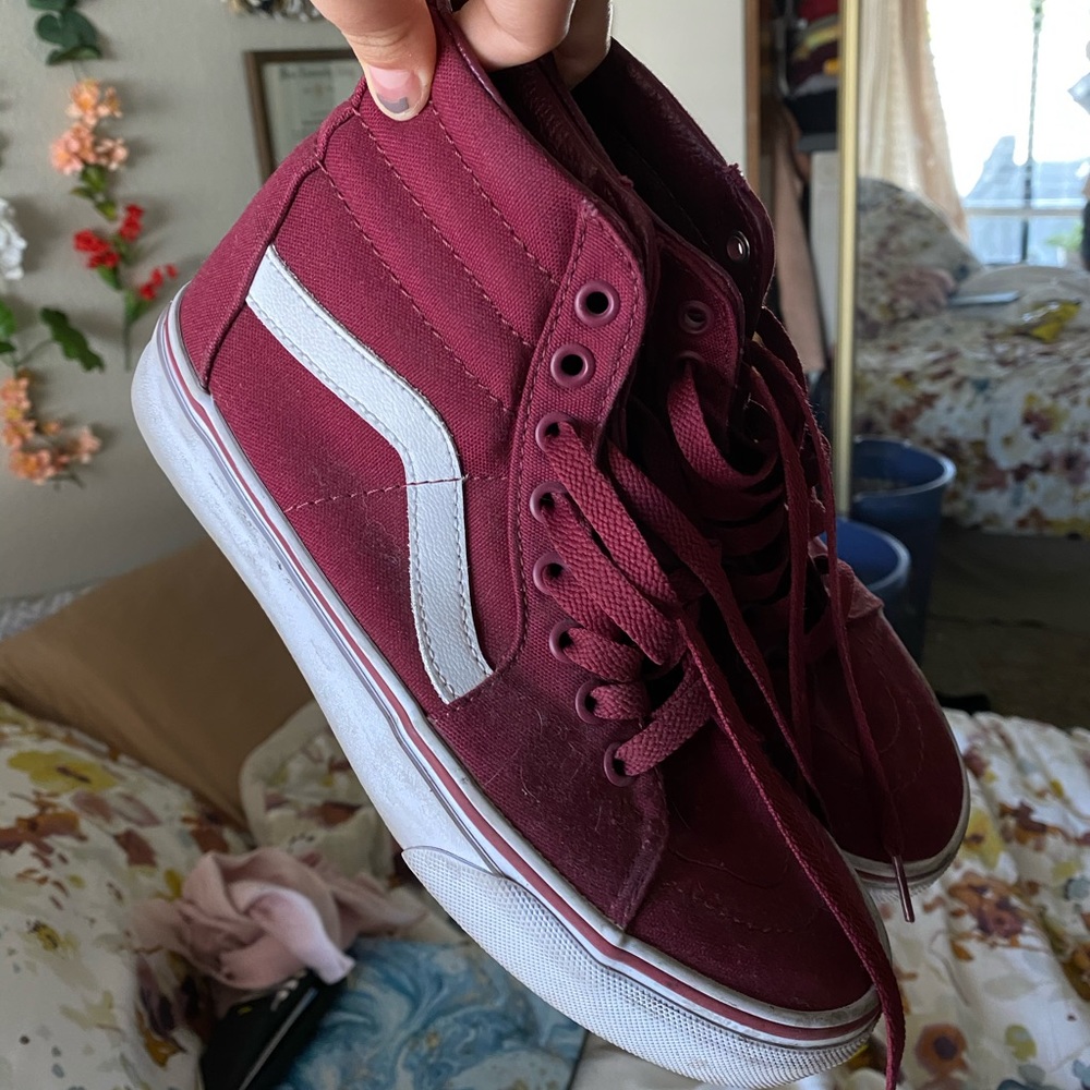 Sk8-Hi Vans (high top)